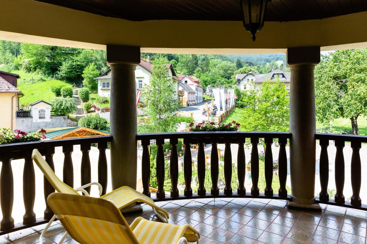 Scharfegger'S Raxalpenhof - Zuhause Am Land Hotel Reichenau Exterior photo